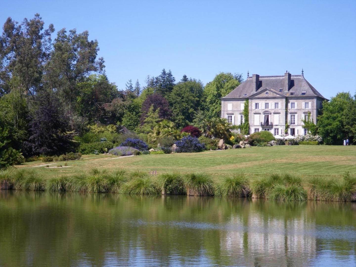 Des Alleux Saint-Ouen-des-Alleux Exterior photo